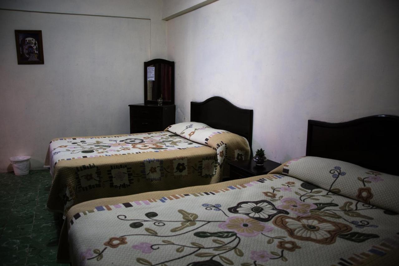 Hotel Posada Del Cortez La Paz Bagian luar foto